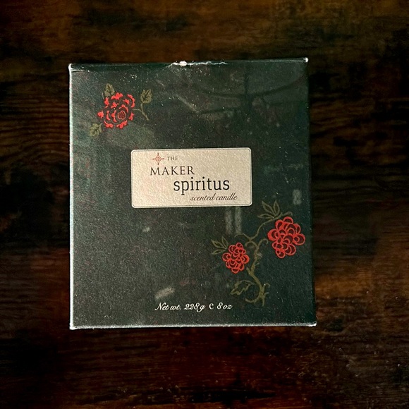 The Maker Spiritus Candle, NEW in box - Picture 3 of 7